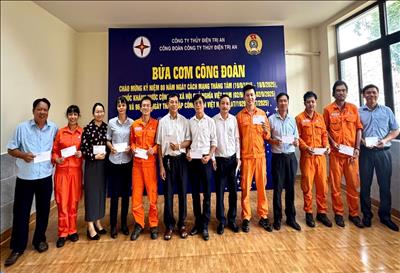 “Bữa cơm Công đoàn” – Tri ân Người lao động